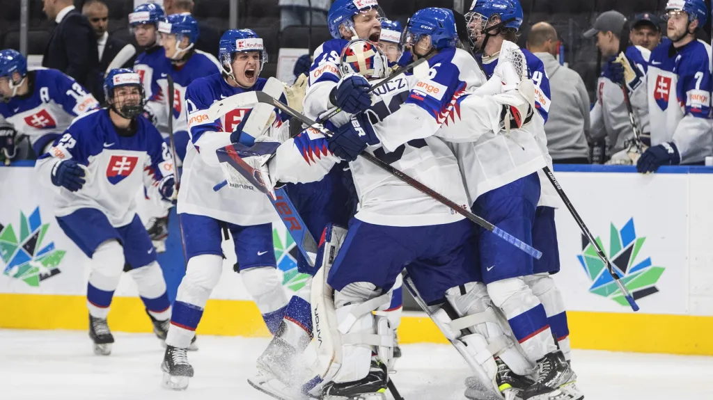 Slovenští hokejoví junioři