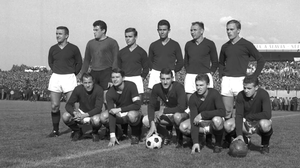 Sparta před velkým pražským derby v roce 1965