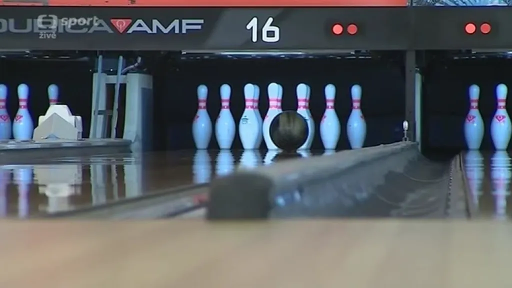 Soustředění bowlingové reprezentace kadetů navštívil Fin Koivuniemi