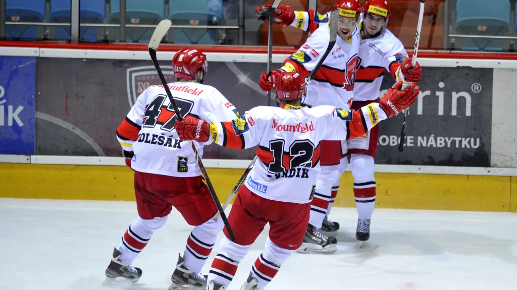 Radující se Hradečtí