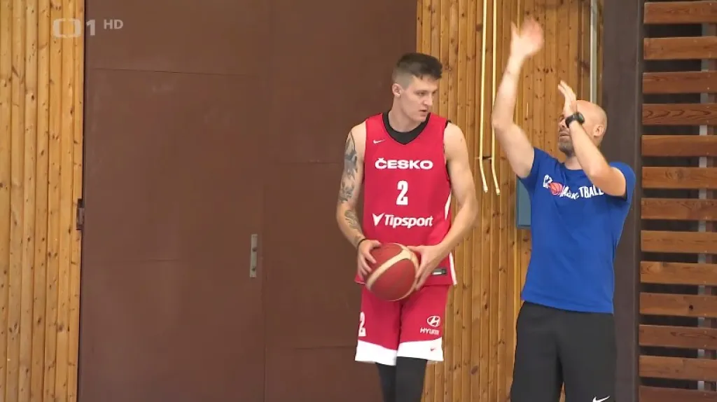 Krejčí se kvůli pravidlům NBA zatím připravuje individuálně