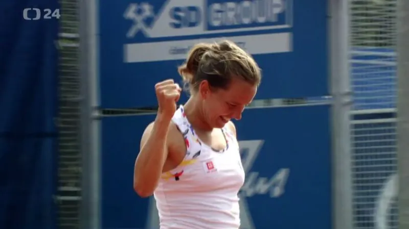 Na Prague Open pokračují Siniaková, Strýcová a Muchová