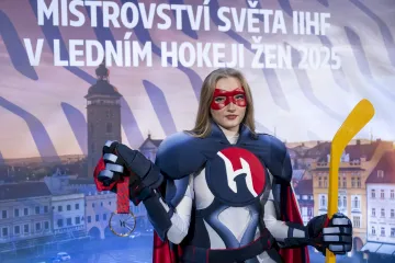 Komiksová hrdinka Tori se zlatou medailí pro MS hokejistek