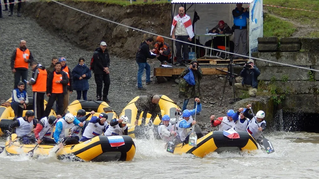 Čeští raftaři na úvod ME posbírali hned osm cenných kovů