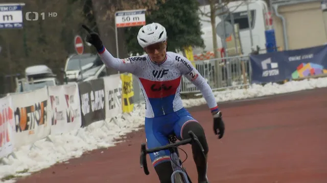 V Kolíně triumfovali cyklokrosaři Zemanová a Bažant