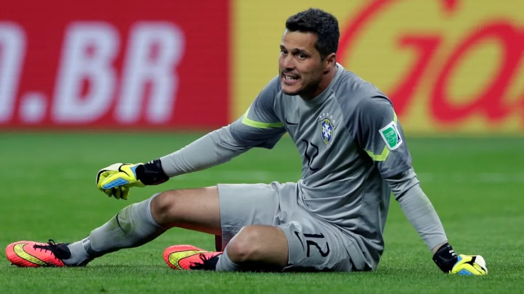 Júlio César v semifinále proti Německu