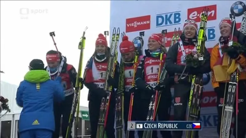 Trenér biatlonistek Vítek hodnotí stříbrnou štafetu v Anterselvě