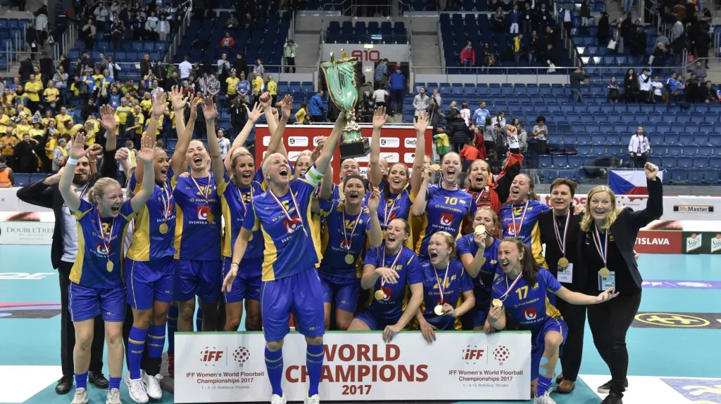 Florbalistky Švédska s mistrovským titulem
