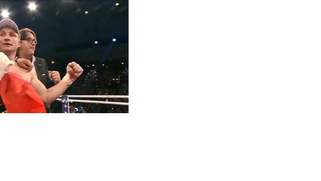 Sestřih zápasu Konečný - Achour