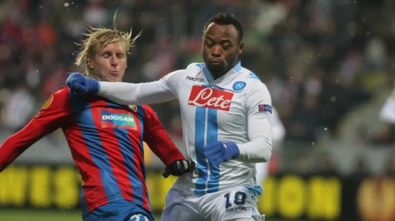 František Rajtoral (vlevo) a Juan Zuniga z Neapole