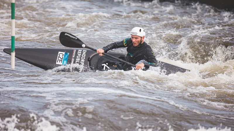 Finálová jízda Přindiše v kategorii K1 na SP v Seu s ohlasem