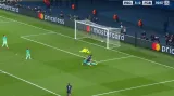 Gól v utkání PSG - FC Barcelona: Cavani - 4:0 (72. min.)