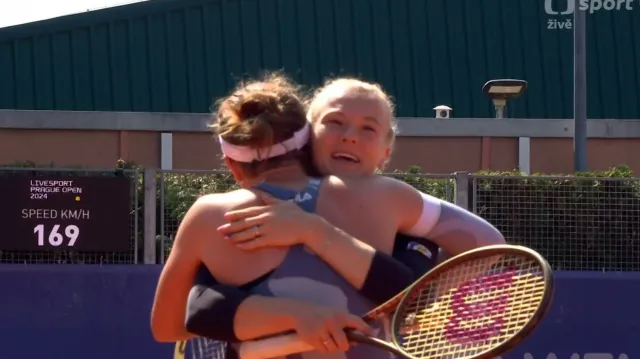 Závěr a ohlasy utkání Krejčíková/Siniaková – Šafářová/Matteková-Sandsová