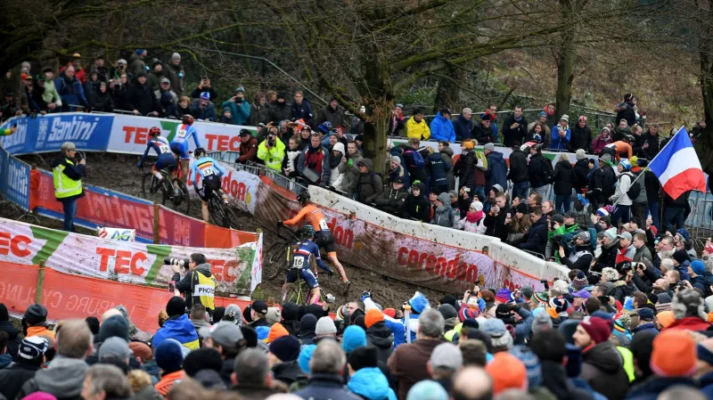 Kopecký bral stříbro na juniorském šampionátu v cyklokrosu