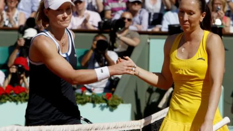Samantha Stosurová a Jelena Jankovičová
