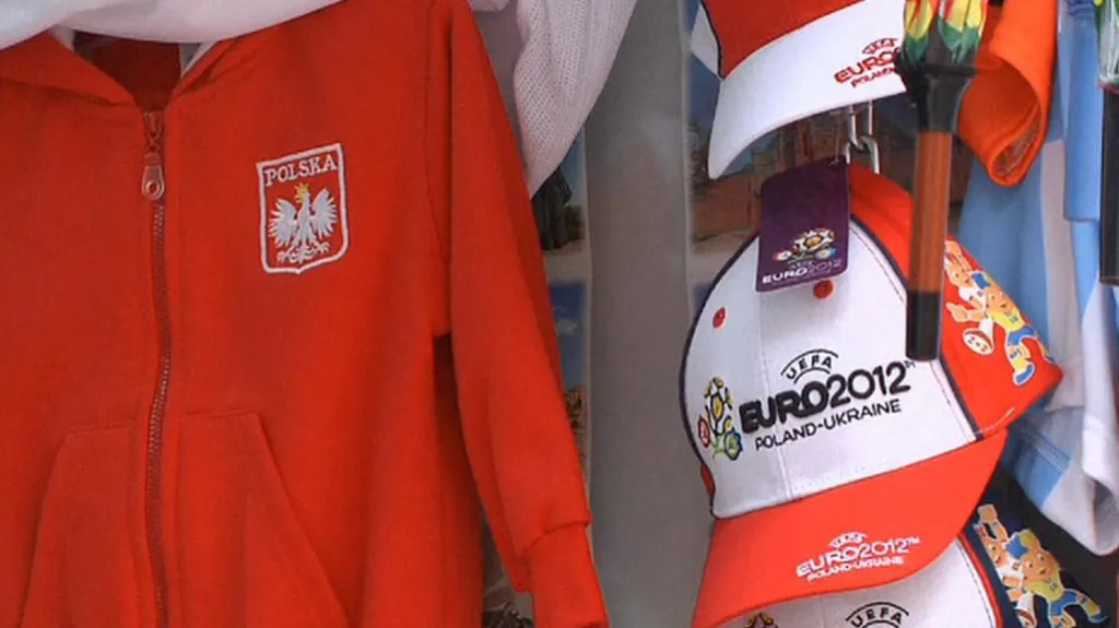 Obchodníci se chystají na nápor fanoušků