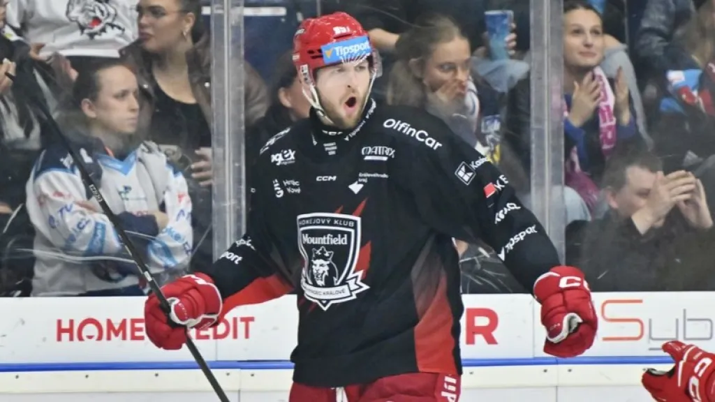 Oskars Batna v hradeckém dresu