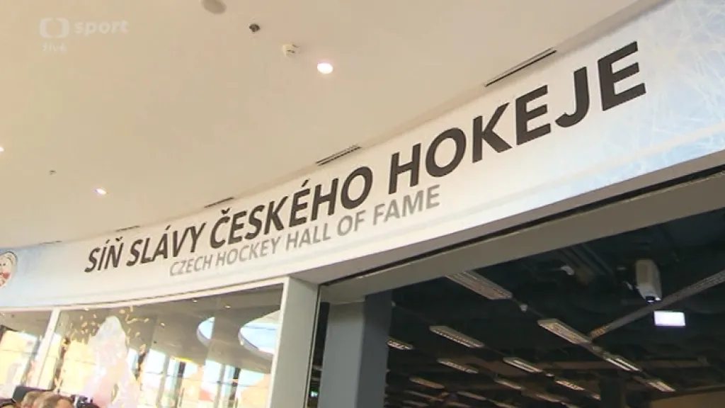 Síň slávy očima Haška, Augusty nebo Fasela