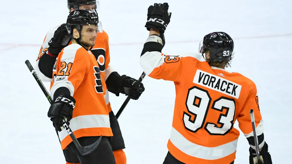 Jakub Voráček se spoluhráči