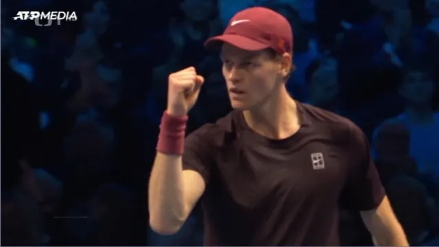 Sinner postoupil do finále Turnaje mistrů