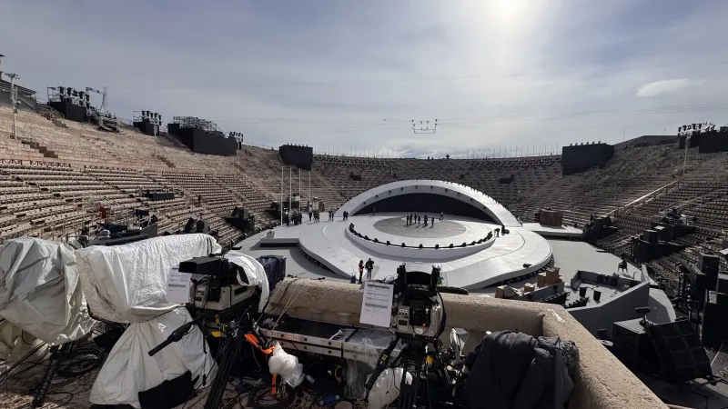 Přípravy slavnostního zakončení zimních olympijských her