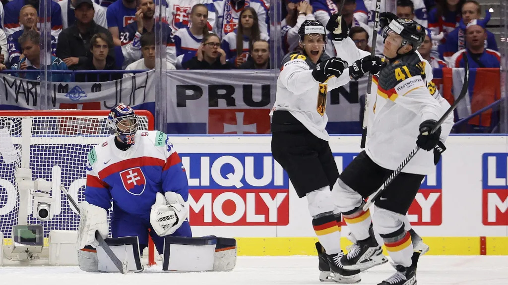 Jonas Müller se raduje z branky proti Slovensku