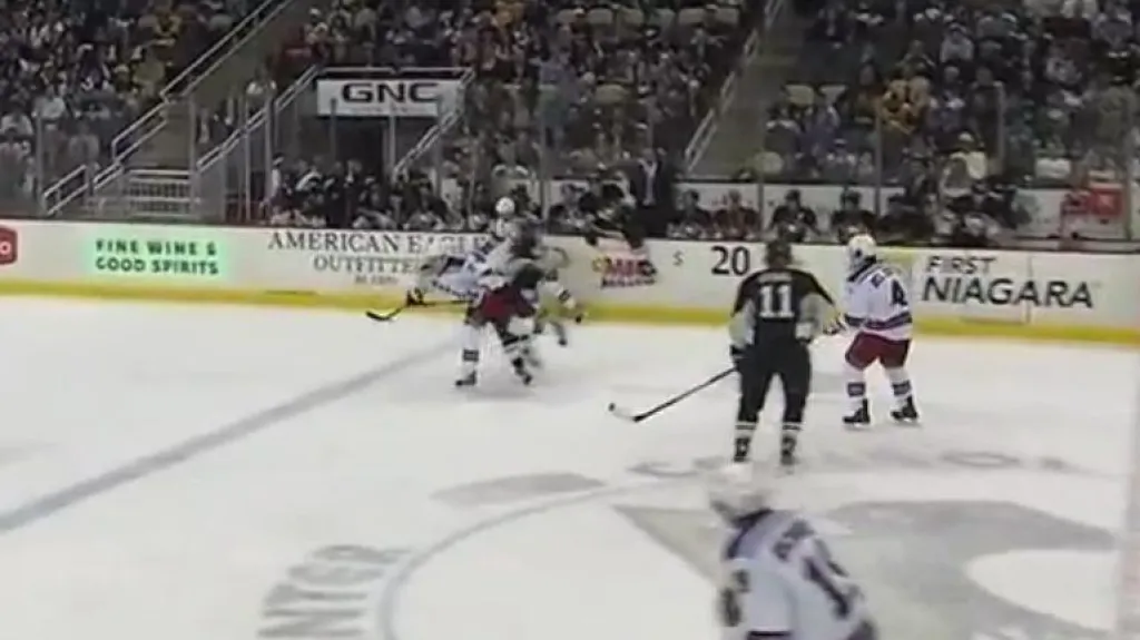 Orpikův faul na Stepana