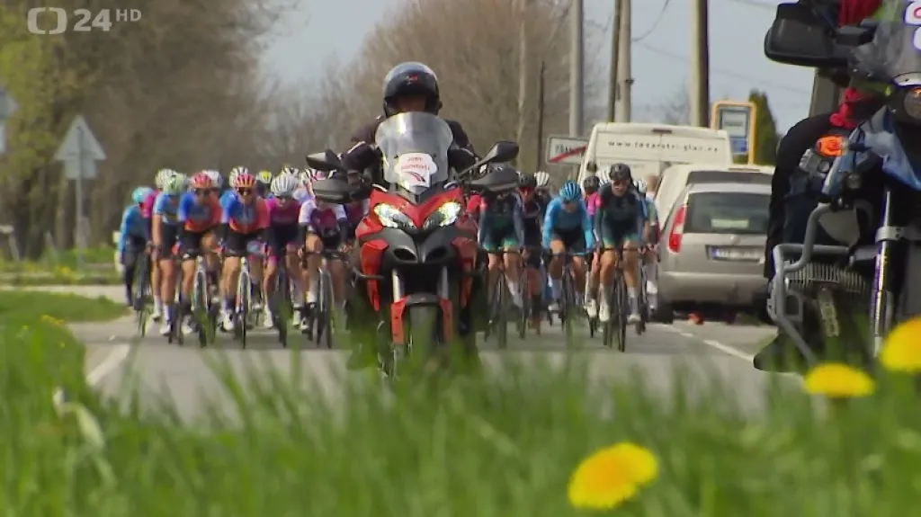 V Orlové odstartoval mezinárodní závod žen Gracia