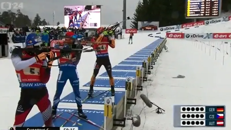 Sestřih štafety biatlonistů v Oslu