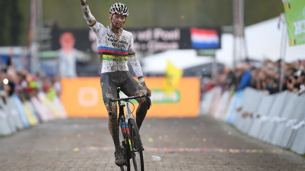 Van der Poel při výhře minulou neděli v belgickém Ruddenvoorde na závodě série Superprestige