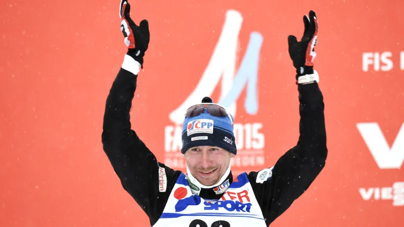 Slavící Lukáš Bauer