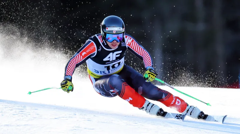 Jízdy nejlepších závodníků v super-G