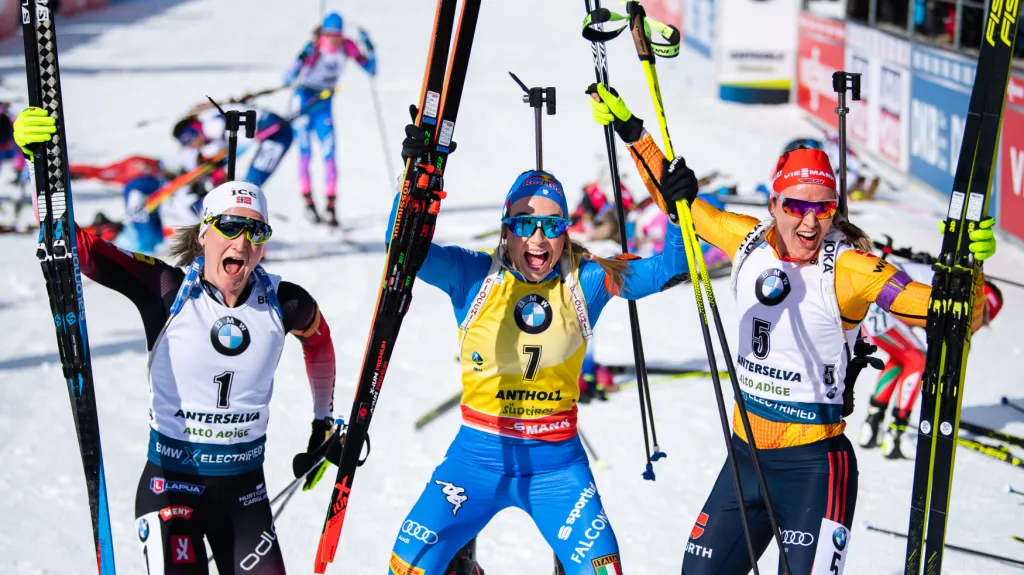 Röiselandová, Wiererová, Herrmanová - tři nejlepší ze stíhačky MS