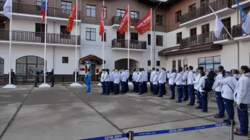 Česká výprava při slavnostním přívítání