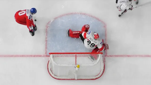 Povedená kombinace proti Švýcarům, na jejímž konci byl Sapoušek