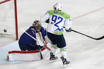 Christobal Huet v utkání se Slovinskem