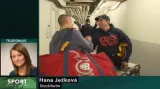Telefonát Hany Ježkové o pondělním programu českého týmu