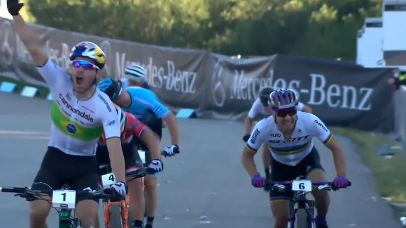 Triumf na SP v Novém Městě získali Avancini a Ferrandová-Prévotová