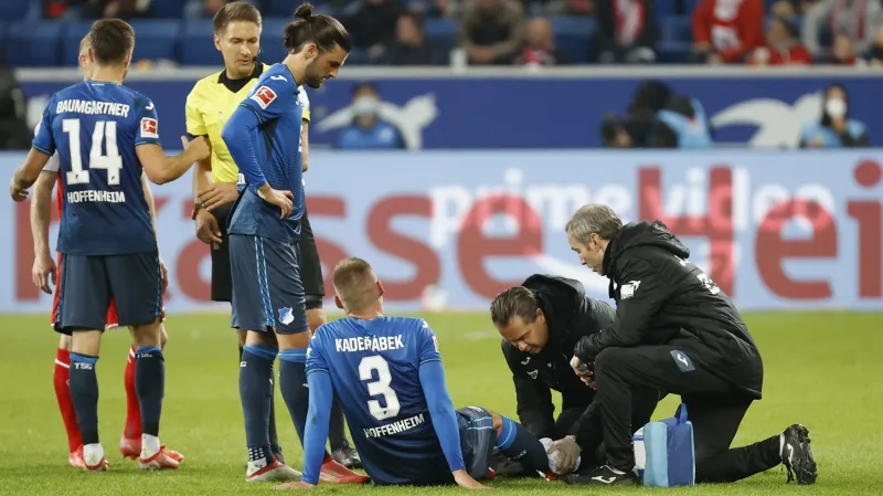 Kadeřábek v dresu Hoffenheimu nedohrál zápas s Kölnem