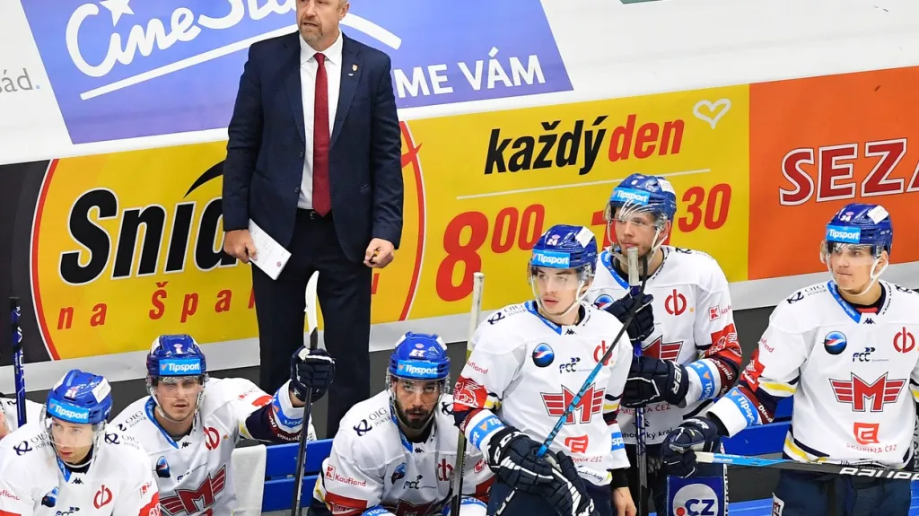 Kouč Jaroslav Modrý na lavičce Českých Budějovic