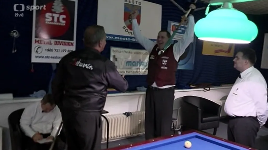 Turnaj mistrů v kulečníku vyhrál Ráček