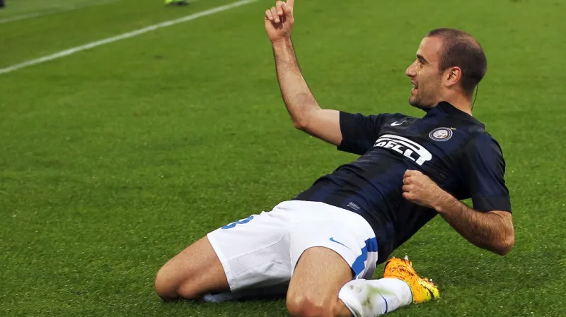 Rodrigo Palacio slaví gól v dresu Interu