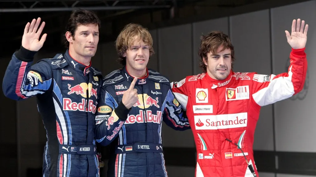Sebastian Vettel, Mark Webber a Fernando Alonso
