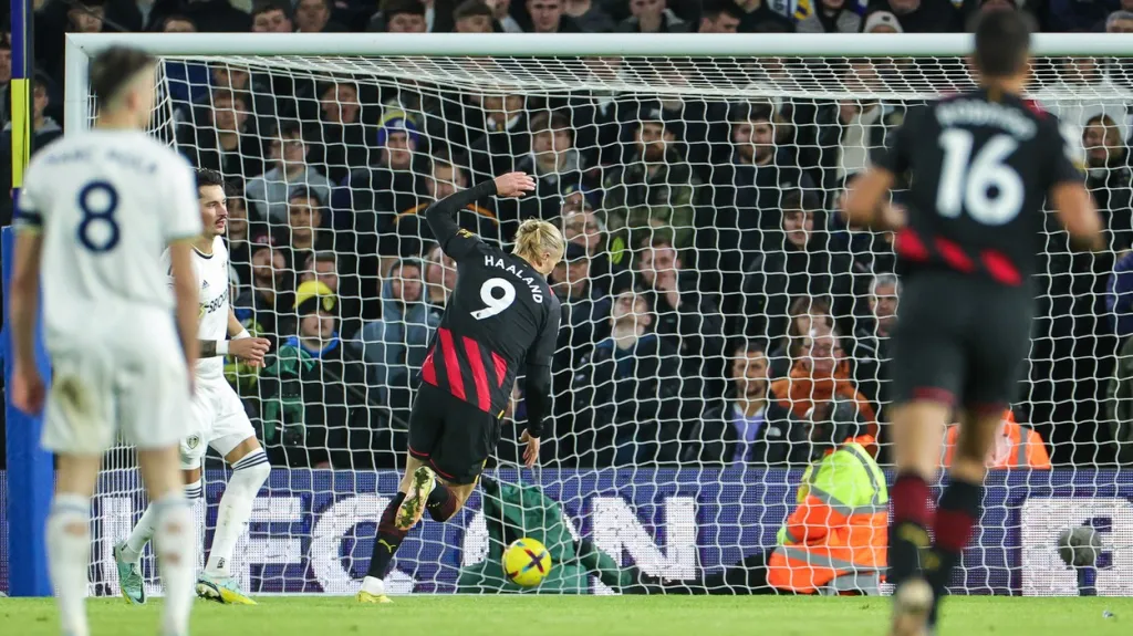 Haaland nastřílel Leedsu dva góly