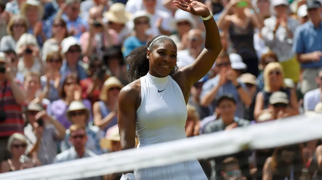 Serena Williamsová se raduje z vítězství