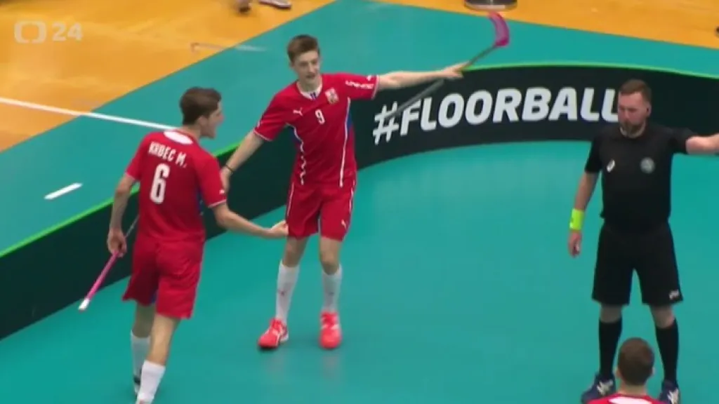 Čeští florbaloví junioři porazili na MS Švýcarsko