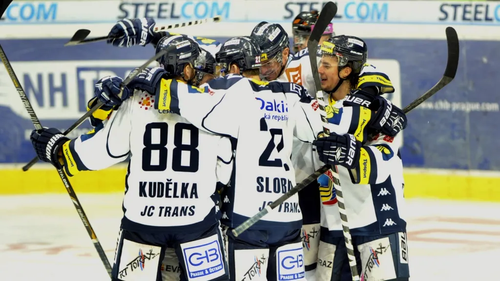 Vítkovičtí hokejisté slaví druhé vítězství nad Libercem