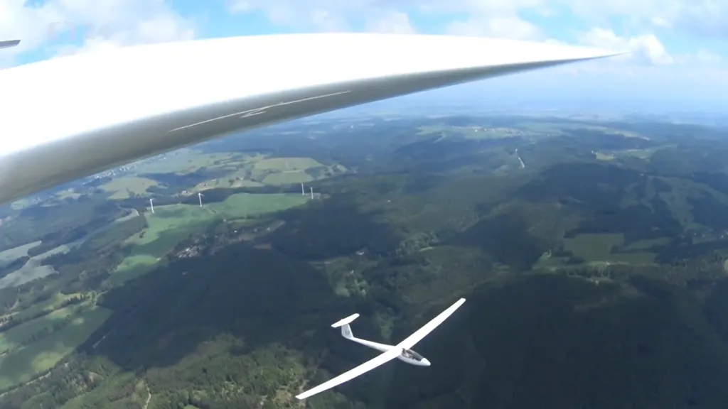 Mistrem Evropy v bezmotorovém létání se stal Loužecký