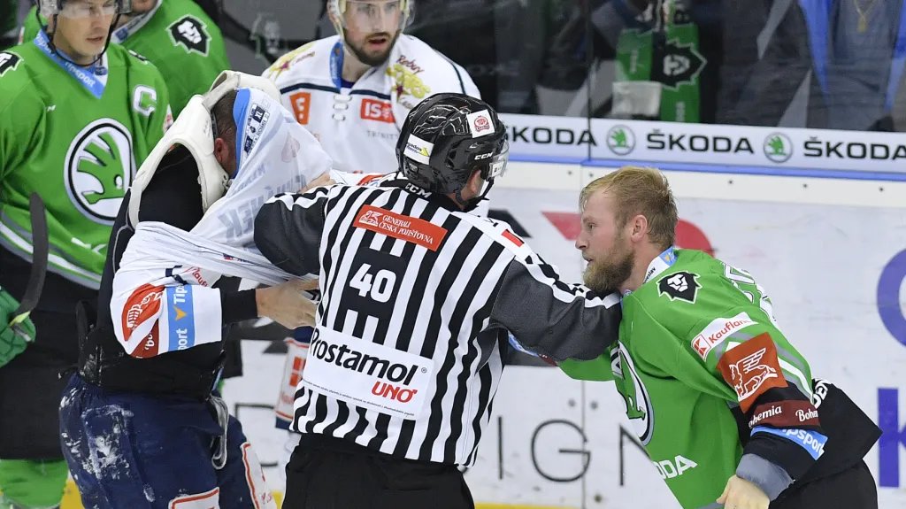 Jakub Suchánek v bitce s Janem Stránským