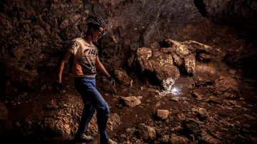 Marek Navrátil během jeskyňaření na mistrovství světa v adventure race